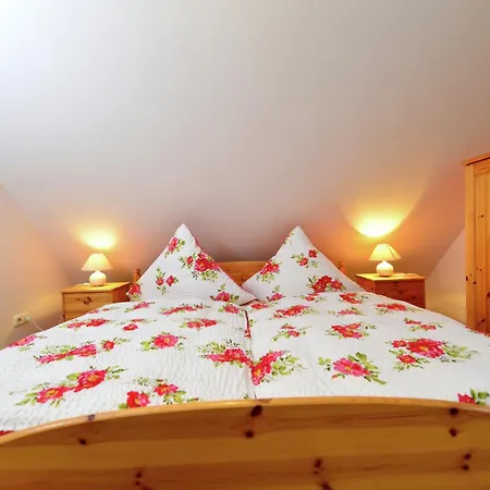 Schoenes In In Waldnaehe, Cleaning Included * Eimelrod