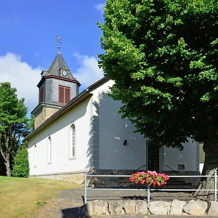 Schoenes In In Waldnaehe, Cleaning Included Daire Eimelrod
