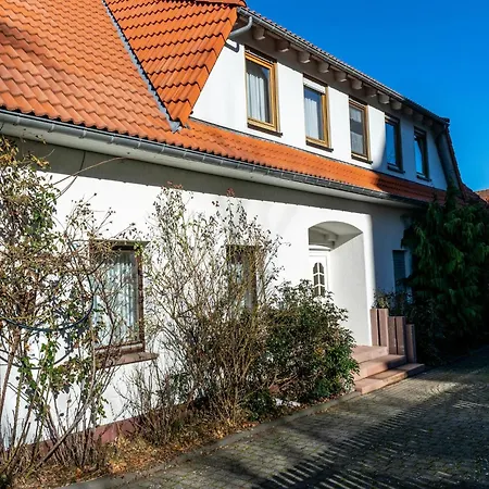 Schoenes In In Waldnaehe, Cleaning Included Daire Eimelrod
