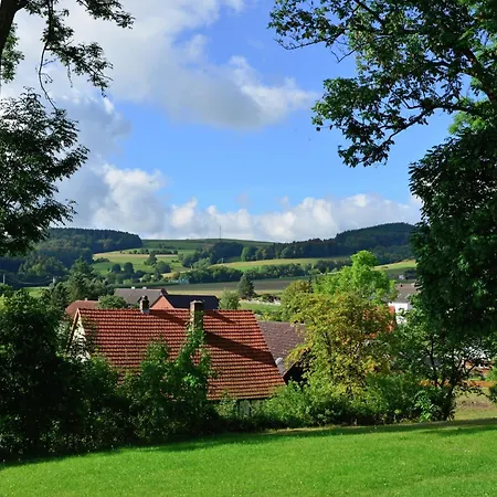 Schoenes In In Waldnaehe, Cleaning Included Daire